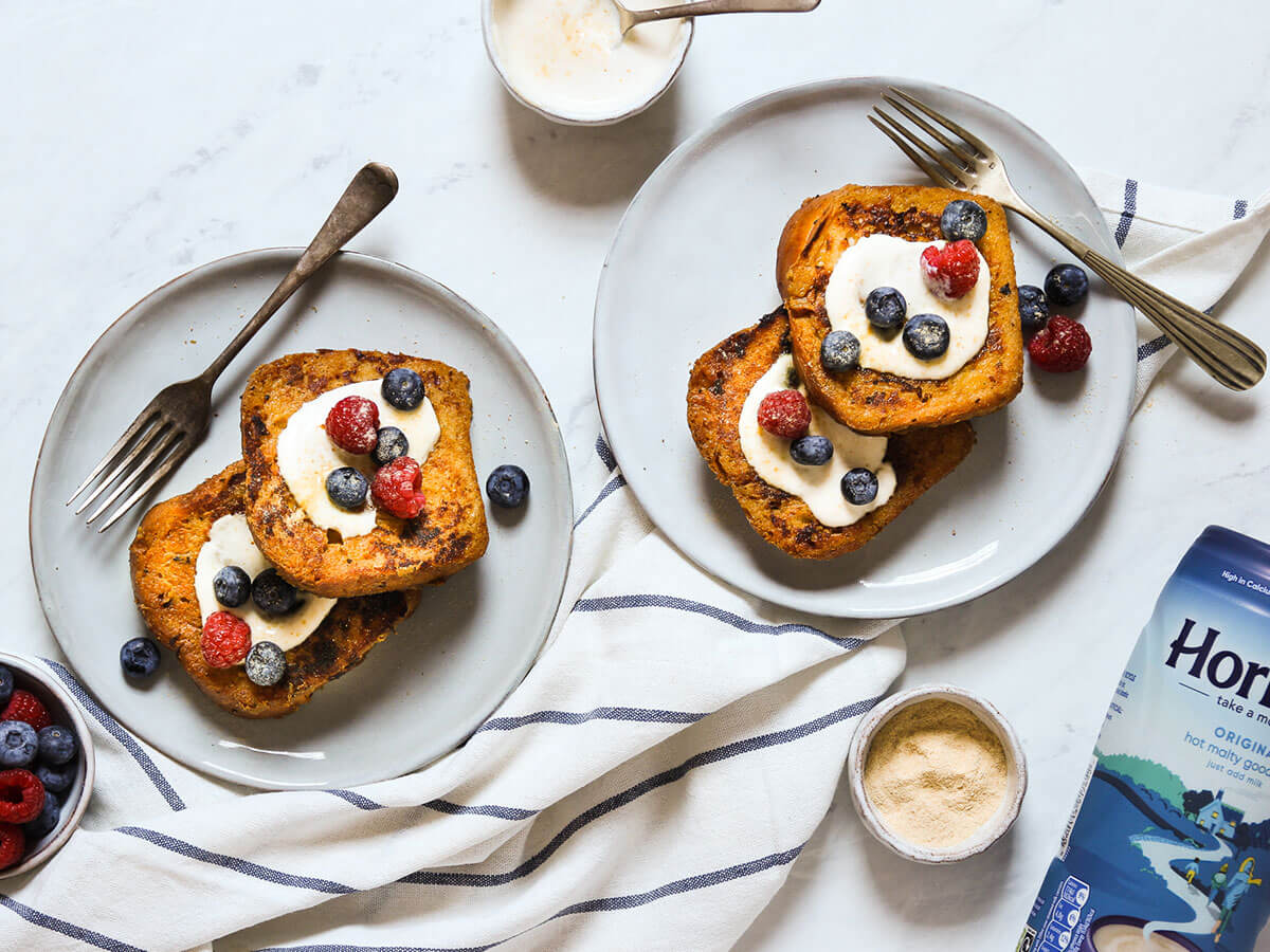 French toast with summer berries