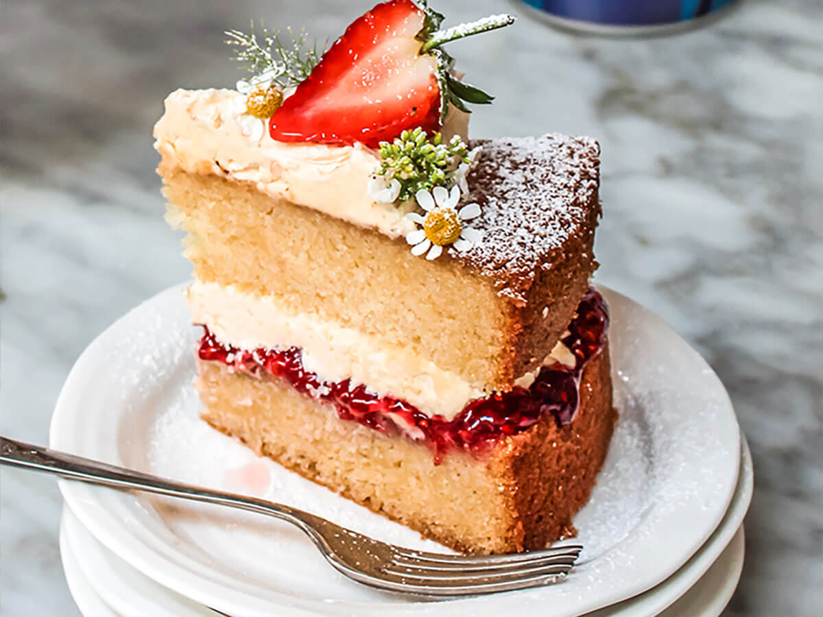 Malted Victoria sponge